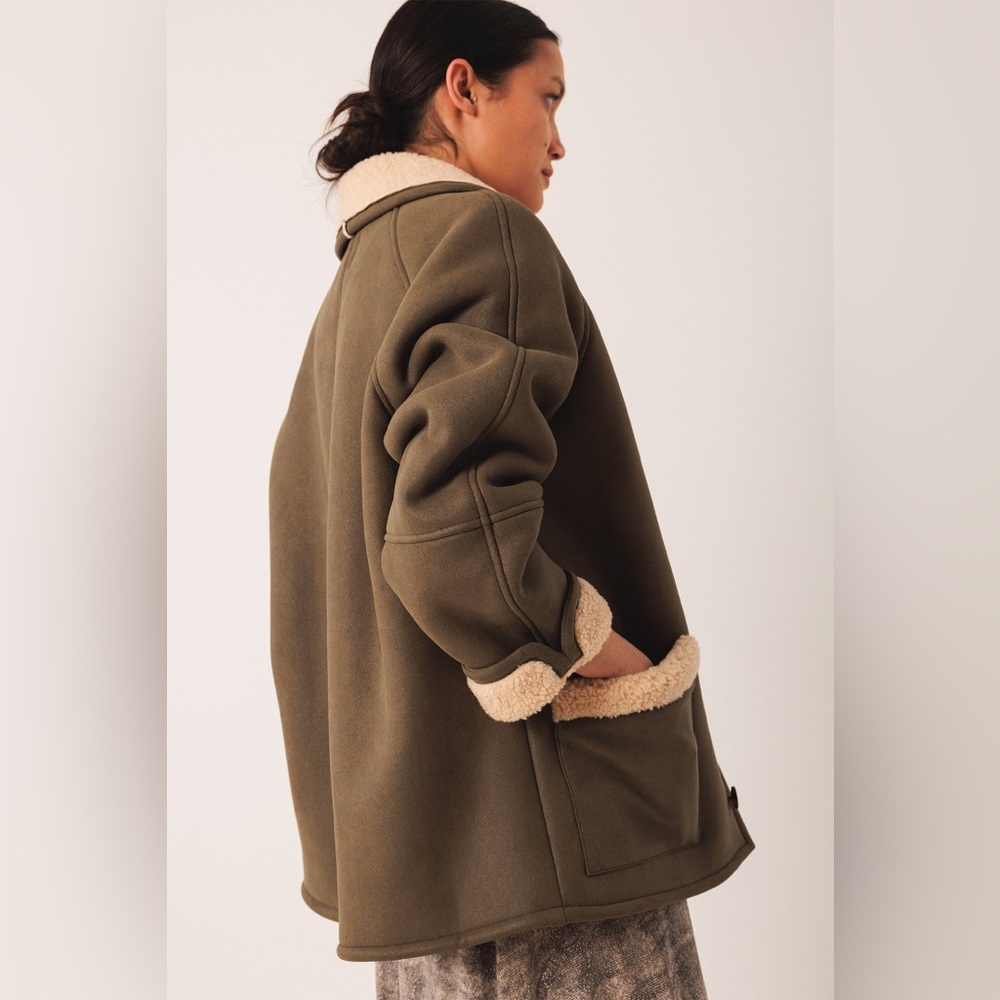 Indi & Cold Short Shearling Coat in Khaki - Picture 4 of 14